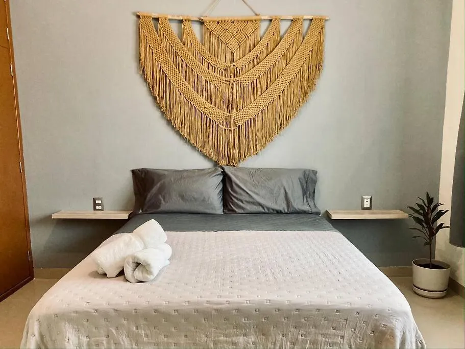Profile 2 Villa Cancun