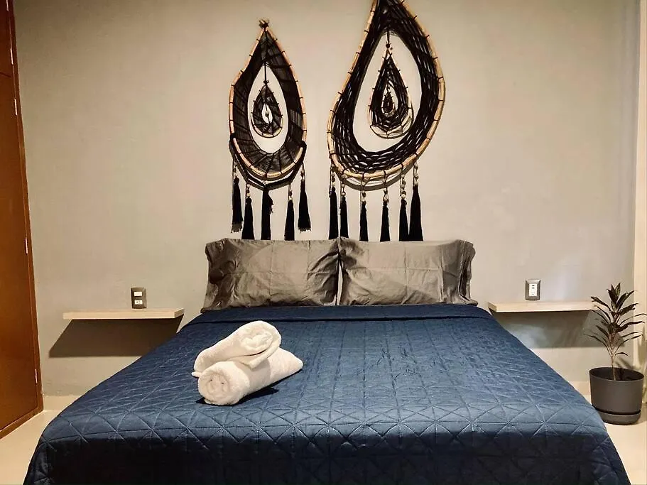 Profile 2 Villa Cancun