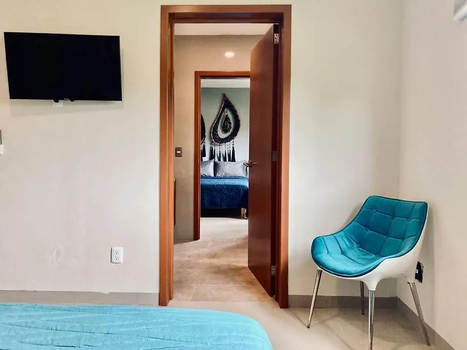 Profile 2 Villa Cancun