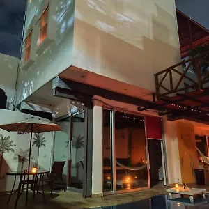 Cancun Hostal Bed and breakfast